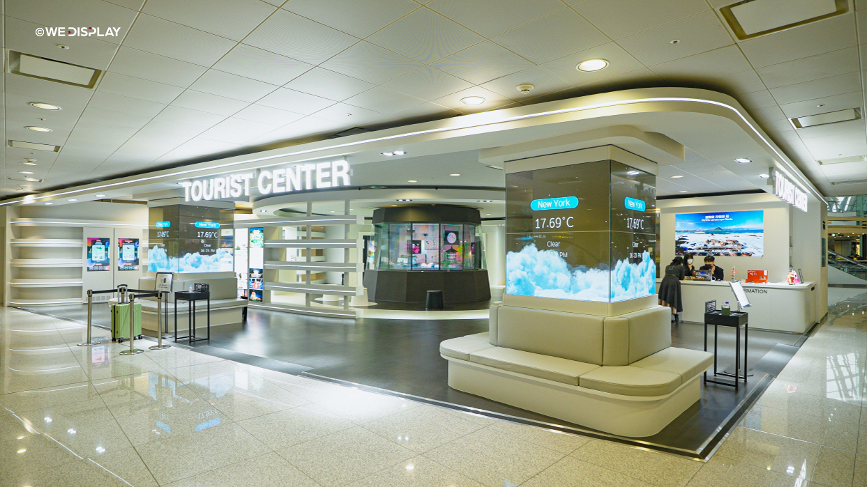 인천공항 여행자 센터 투명 OLED-06