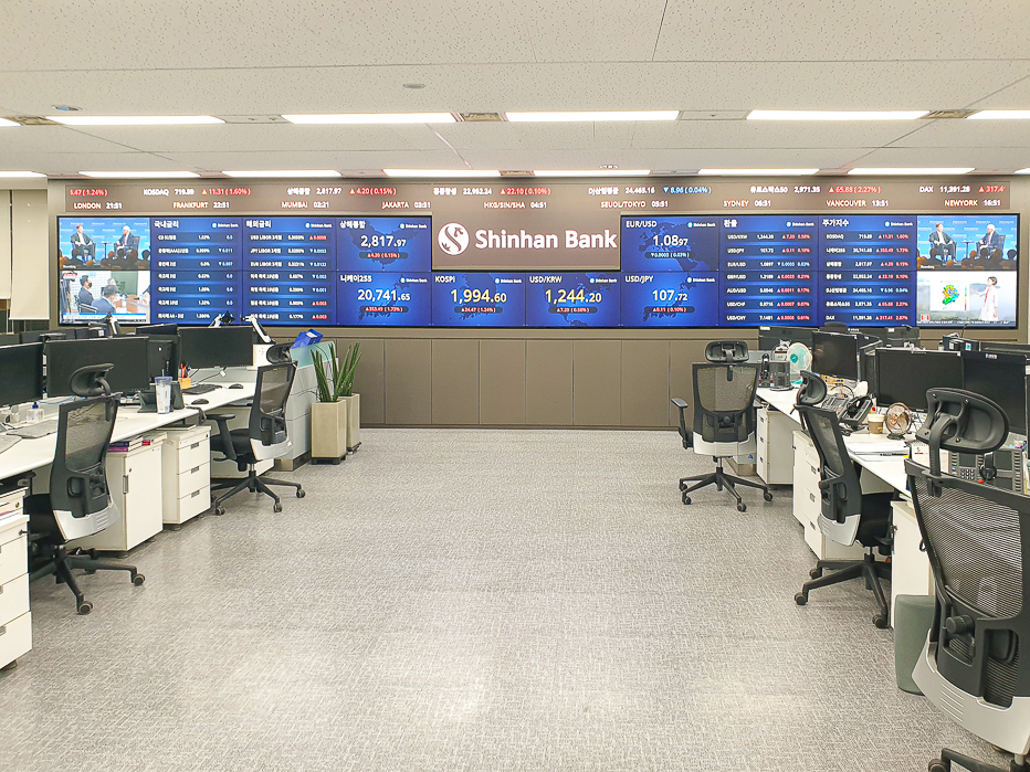 신한은행 본점 S&T 공학센터 LED 스크린-02