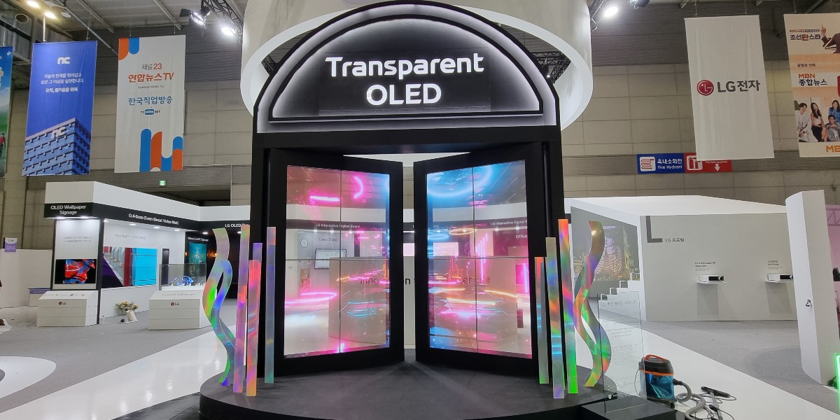 LG Ace Fair 양문형 투명 OLED-01